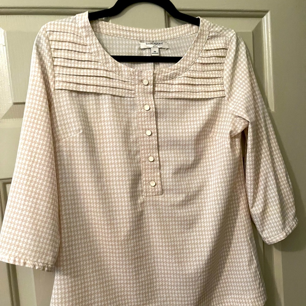 Banana Republic Blouse